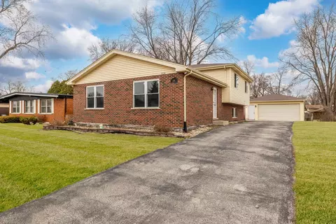 3314 Willow Ln, Markham, IL 60428
