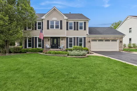 721 Ambria Dr, Mundelein, IL 60060