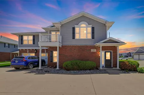 103 Yorkminster Ln #8, Savoy, IL 61874