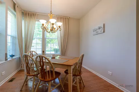Dining - 2 Tiverton Ct, Algonquin, IL 60102 photo 1 of 5