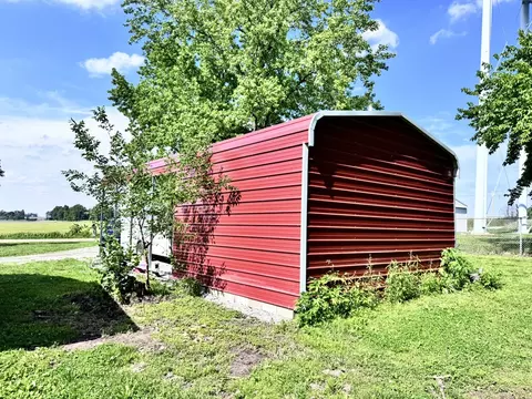 Exterior - 4372 Cartter Rd, Kell, IL 62853 photo 10 of 10