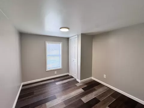 Bedroom - 4372 Cartter Rd, Kell, IL 62853 photo 2 of 4