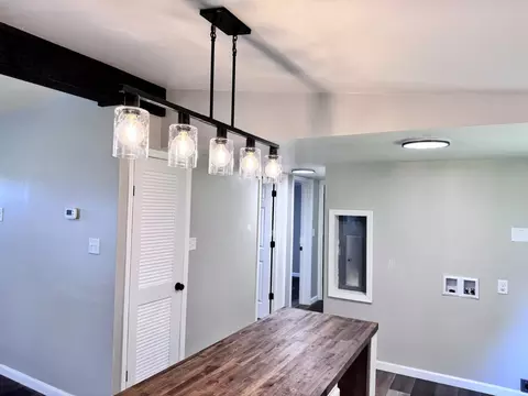 Entry Way - 4372 Cartter Rd, Kell, IL 62853 photo 1 of 2