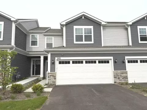 341 Red Oak Cir, Volo, IL 60020