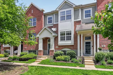 44 Grace Ct, Lemont, IL 60439
