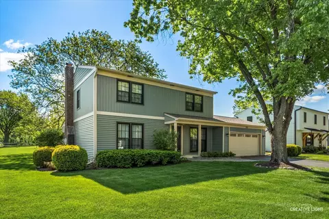 1651 Casa Solana Dr, Wheaton, IL 60189