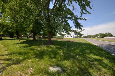 lot S 14 - 16 W 4th St, Bonnie, IL 62816