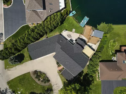 View/Area - 9682 Reding Cir, Des Plaines, IL 60016 photo 4 of 7