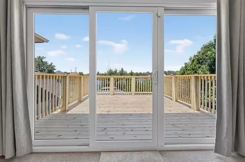 Exterior - 9682 Reding Cir, Des Plaines, IL 60016 photo 2 of 11