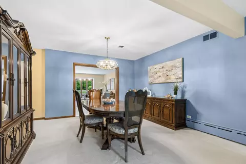 3045 Farner Ct, Riverwoods, IL 60015 photo 4