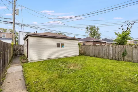 Exterior - 8011 S Ada St, Chicago, IL 60620 photo 2 of 3