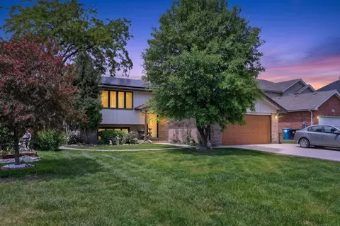 7432 Beloit Ave, Bridgeview, IL 60455
