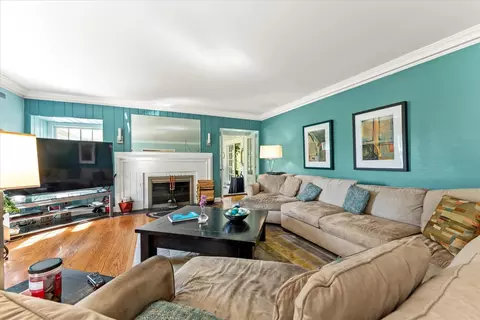 Living - 27 Hickory Ln, White Heath, IL 61884 photo 12 of 12