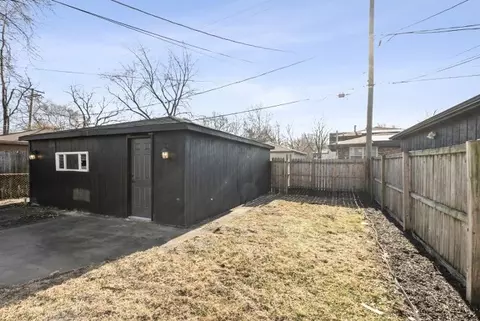 Exterior - 505 E 146th St, Dolton, IL 60419 photo 5 of 6