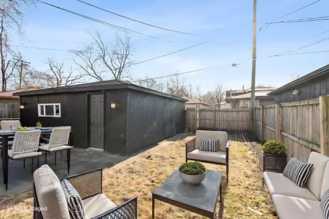 Exterior - 505 E 146th St, Dolton, IL 60419 photo 6 of 6
