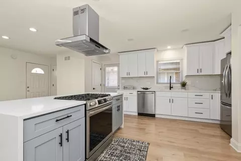 Kitchen - 505 E 146th St, Dolton, IL 60419 photo 1 of 7