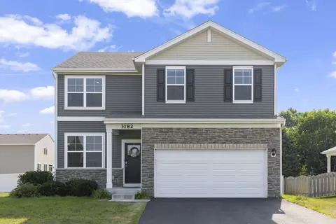 3182 Justice Dr, Yorkville, IL 60560