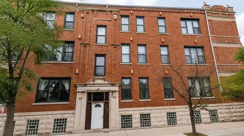 3604 W George St #3, Chicago, IL 60618