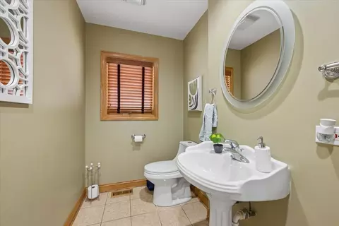 8317 W Ballard Rd, Niles, IL 60714 photo 10