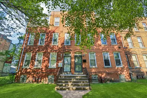 10540 S Maryland Ave, Chicago, IL 60628