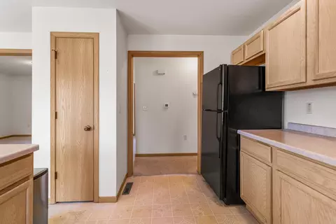 Entry Way - 406 E Beardsley Ave, Champaign, IL 61820 photo 1 of 1