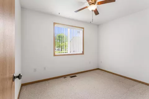 Bedroom - 406 E Beardsley Ave, Champaign, IL 61820 photo 3 of 6