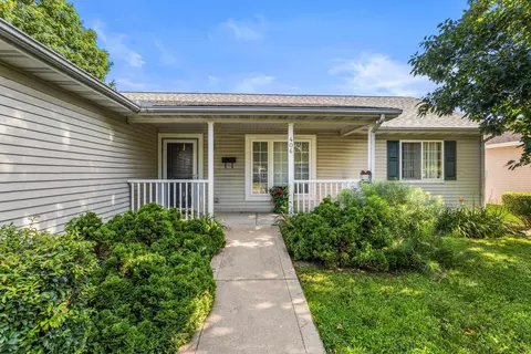 Exterior - 406 E Beardsley Ave, Champaign, IL 61820 photo 3 of 5