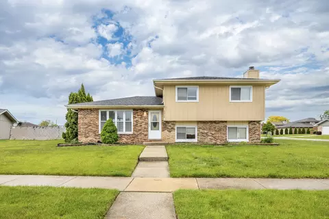 4024 W 172nd Pl, Country Club Hills, IL 60478