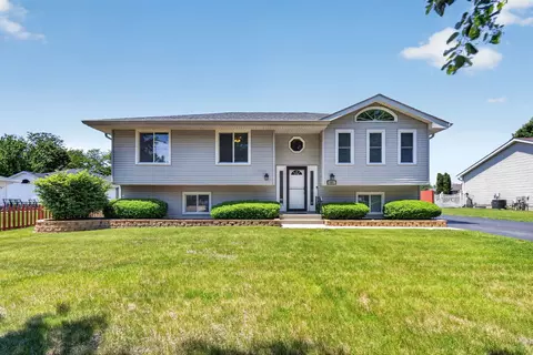 501 Northfield Dr, Joliet, IL 60435