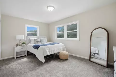 Bedroom - 3215 11th Avenue C Ave, Moline, IL 61265 photo 3 of 6