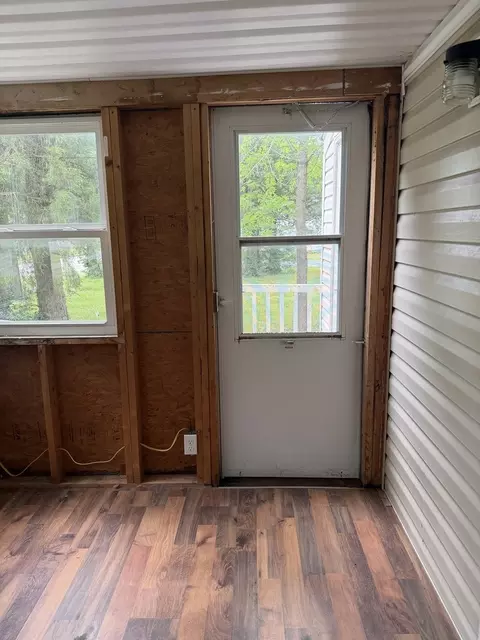 309 W Sylvia Ave, Christopher, IL 62822 photo 11