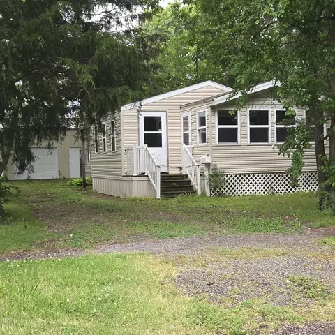 309 W Sylvia Ave, Christopher, IL 62822