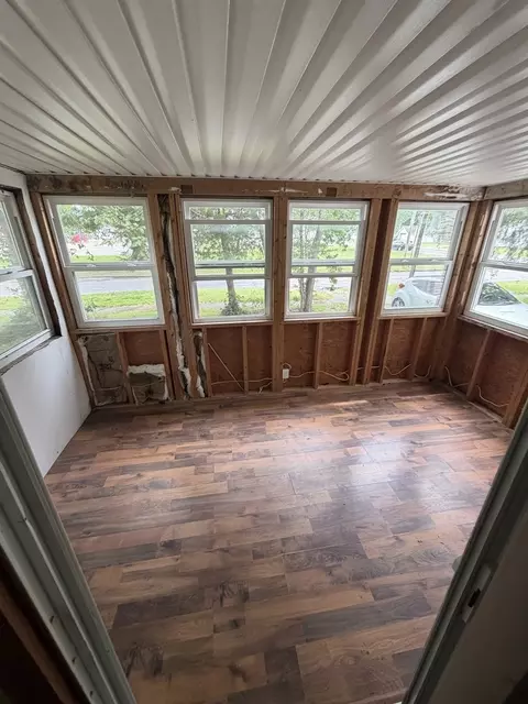 309 W Sylvia Ave, Christopher, IL 62822 photo 13