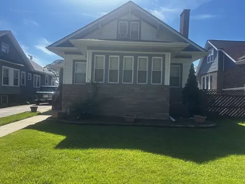 142 S 18th Ave, Maywood, IL 60153