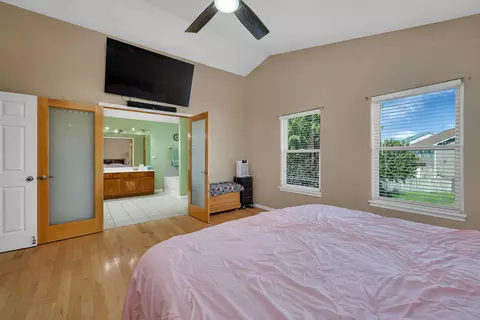 Bedroom - 2501 Red Oak Ct, Plainfield, IL 60586 photo 2 of 4