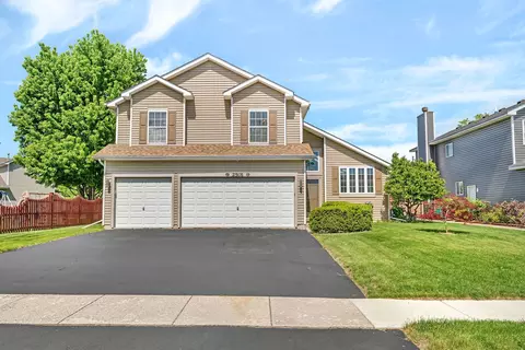 Exterior - 2501 Red Oak Ct, Plainfield, IL 60586 photo 2 of 7
