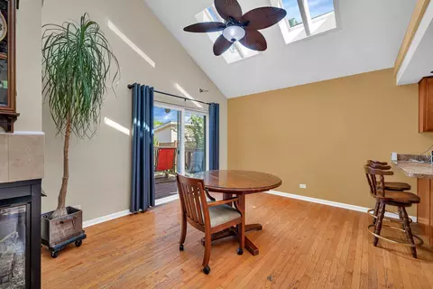 Dining - 2501 Red Oak Ct, Plainfield, IL 60586 photo 1 of 2