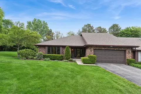 707 Chelsey Ct #707, Gurnee, IL 60031