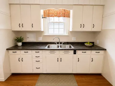 Kitchen - 831 E 5th St, Centralia, IL 62801 photo 2 of 3
