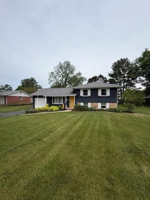 723 E Franklin St, Rockton, IL 61072