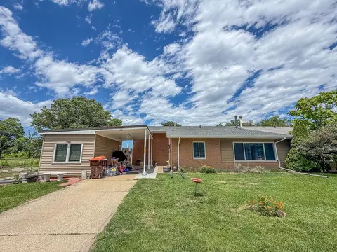 415 W Frost Ave, Rantoul, IL 61866