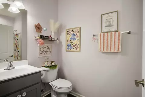 Bath - 904 Baltimore St, Mchenry, IL 60050 photo 3 of 3