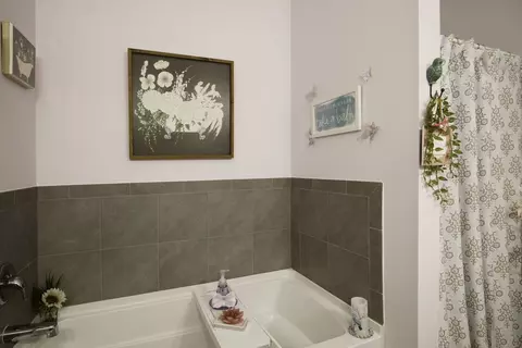 Bath - 904 Baltimore St, Mchenry, IL 60050 photo 2 of 3