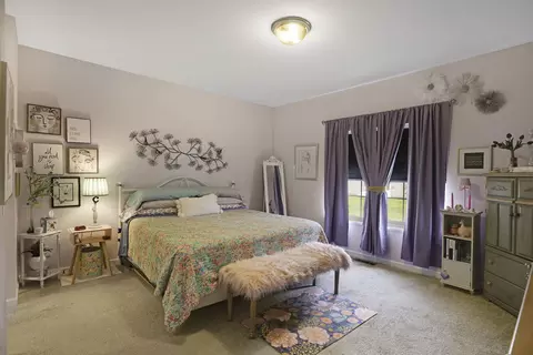 Bedroom - 904 Baltimore St, Mchenry, IL 60050 photo 1 of 2