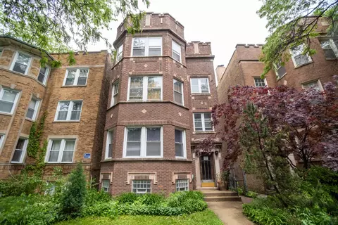 2226 W Arthur Ave #1, Chicago, IL 60645