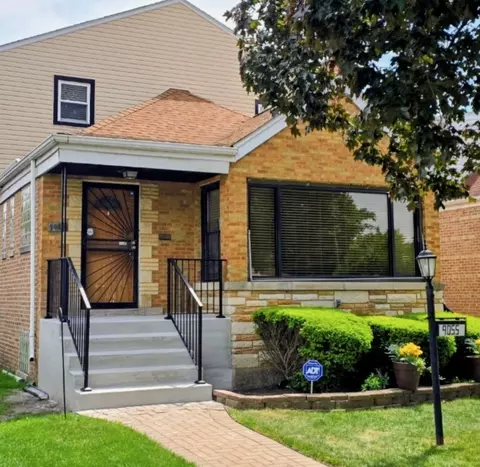 9055 S Luella Ave, Chicago, IL 60617