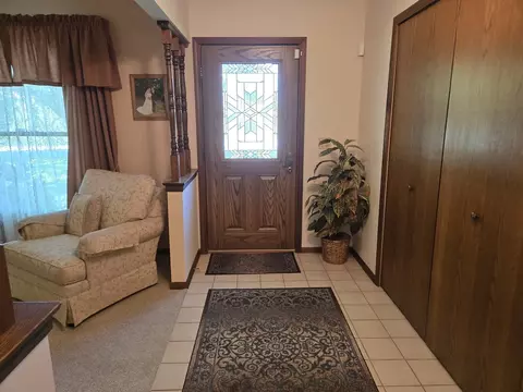 Entry Way - 3479 N Edward Dr, Crete, IL 60417 photo 1 of 2