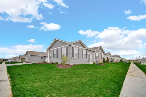 6313 Maple Glen Dr, Wonder Lake, IL 60097