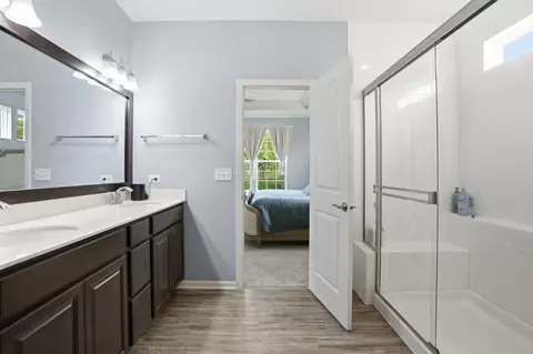 Bath - 15932 S Selfridge Cir, Plainfield, IL 60586 photo 1 of 3