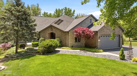123 Belle Rive Dr, Millington, IL 60537